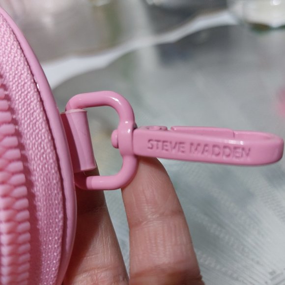 STEVE MADDEN Small Mini See Thru Pink Quilted Clip On Purse Coin Purse Mini Bag - Picture 5 of 7